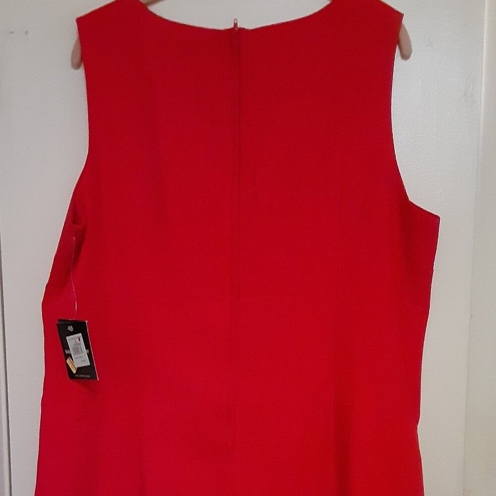 Red Shift Dress NWT Sag Harbor Brand